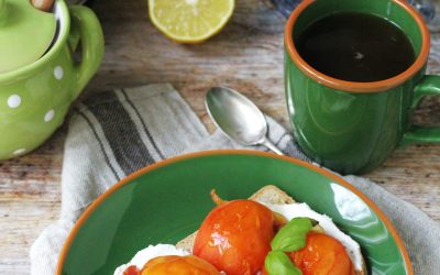 Bruschetta grillezett sárgabarackkal