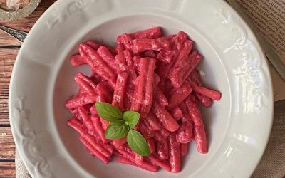 Casarecce szarvasgombás céklával