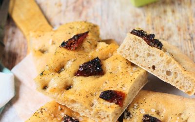 Focaccia aszalt paradicsommal és oreganoval