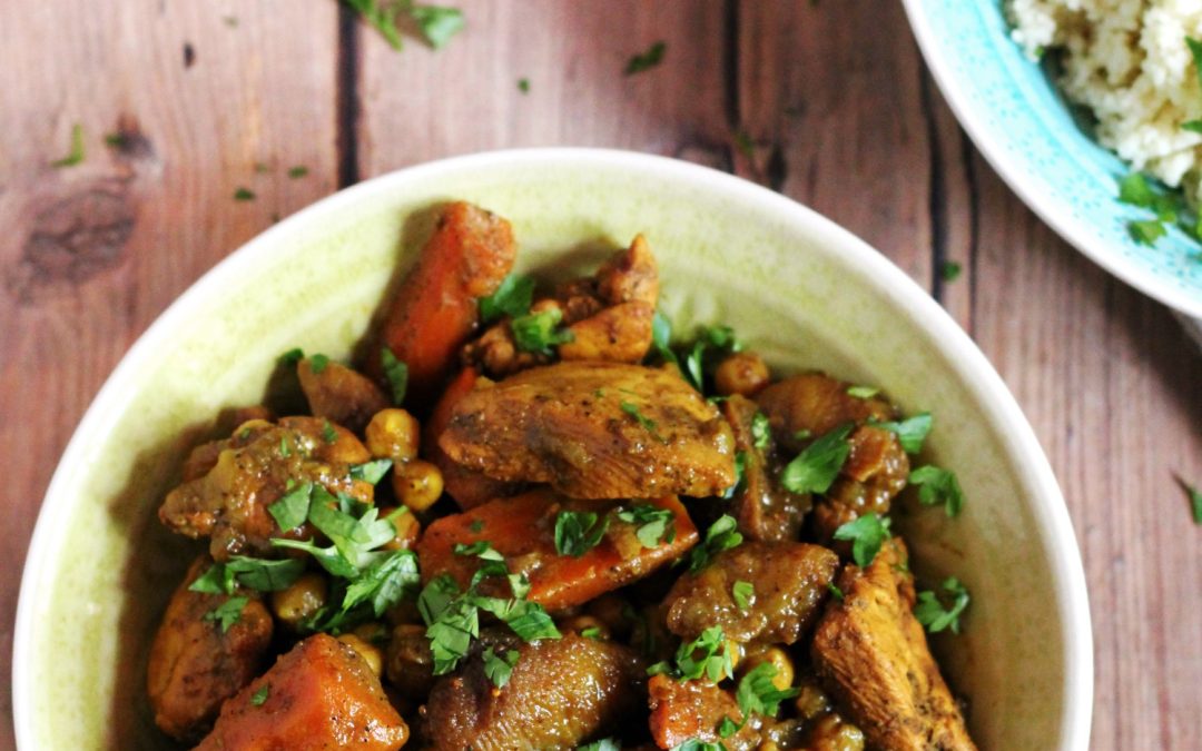 Csirke tagine aszalt fügével